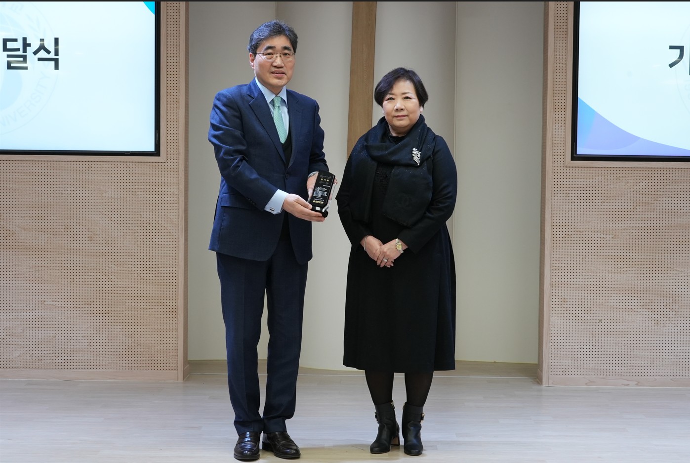 한세대학교와 순복음성북교회, 발전 기금 전달식 진행 대표이미지